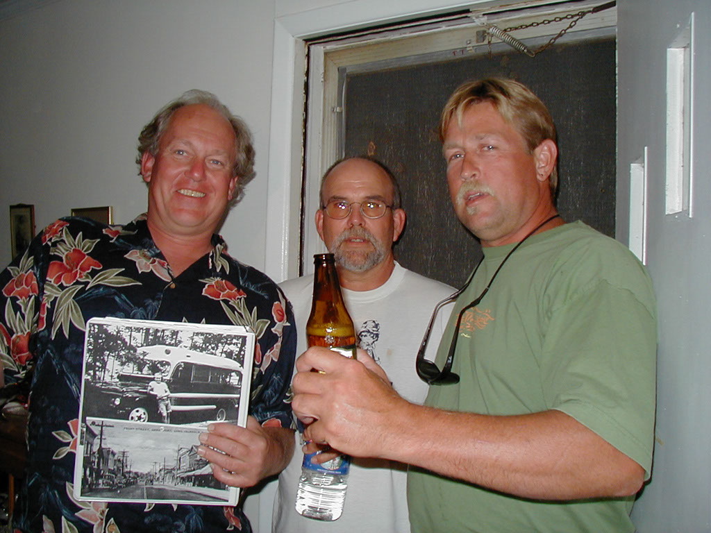 062-Whoop%20George%20Kevin